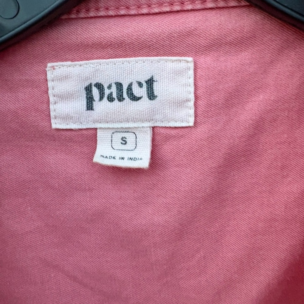 PACT Chambray Romper Size Small Pink Organic Cotton Elastic Waist Pockets Collar - Picture 5 of 14